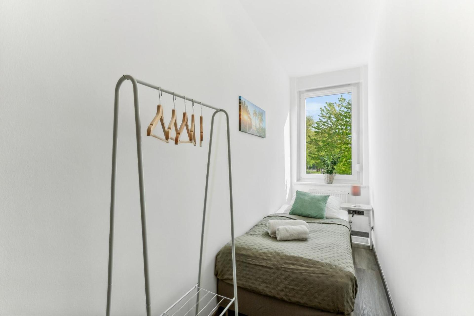 Appartamento Elegant & Bright ~ Near Schalke 04 ~ Office ~ Free Parking! Gelsenkirchen Esterno foto